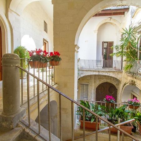 B&B Casa Li Santi Lecce Exterior foto